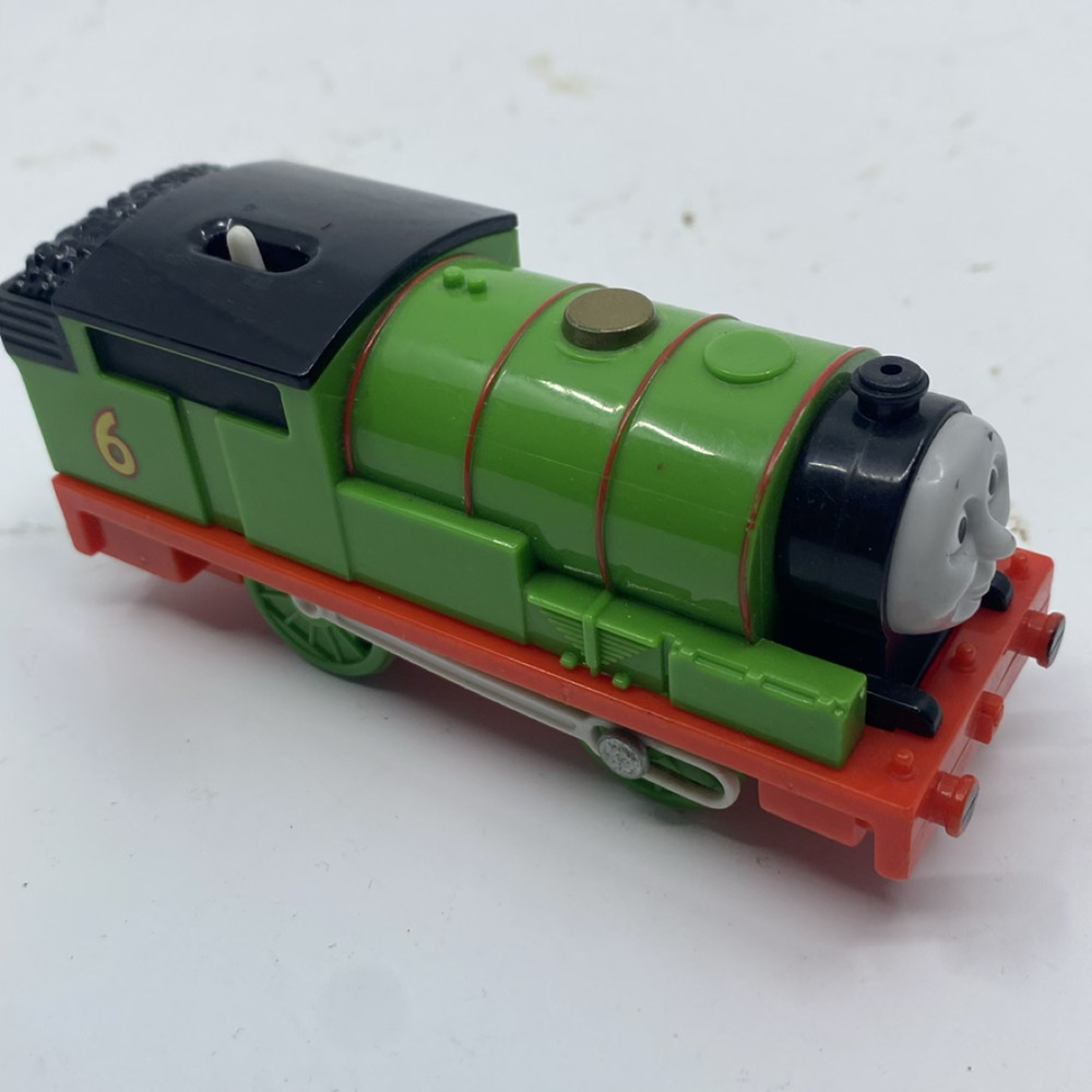 Mattel Thomas and Friends Percy Green Plastic Toy Train - Picture 2 of 8